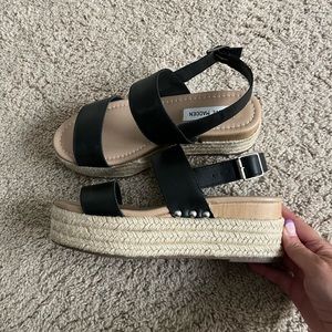 Steve Madden platform sandals size 7.5